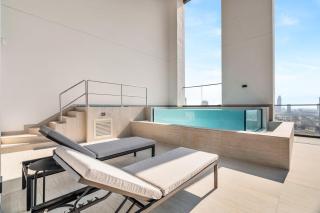 GuestReady - Sky-High Luxury with a Private Pool - 5