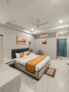 Hotel Nisarga, Chhatrapati Sambhajinagar - - 5