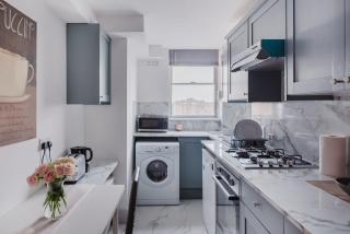 Hyde park,2 Bedrooms 2Bathrooms, Perfect for Families! Lift and concierge - 6