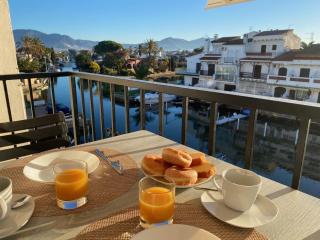 Porto Fino - Apartamento vista al canal y reformad - Empuriabrava - 4