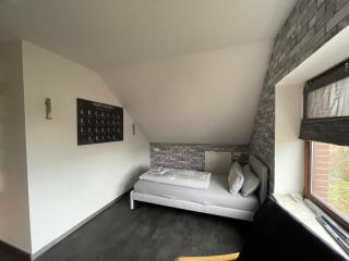 Apartment für Arbeiter und Reisende, Wilhelm-Busch - 6