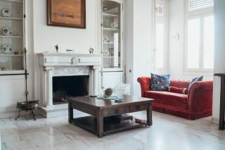 Unique sunlit house overlooking the Acropolis - 1