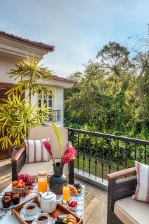 LohonoStays Calisto Villa C - 1