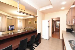Luxury Apartment 2 Bedrooms 2 Bathrooms , Open Balcony In The Center Of Yerevan , Near Malibu Park - Erevan - 4