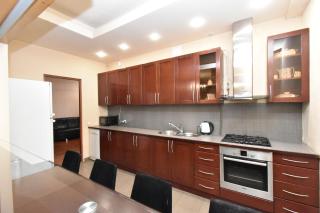 Luxury Apartment 2 Bedrooms 2 Bathrooms , Open Balcony In The Center Of Yerevan , Near Malibu Park - Erevan - 5