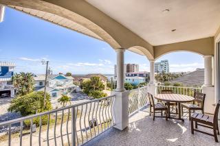 Oceanview Family & Pet-Friendly Escape, 300 Steps to Beach, 2608H - New Smyrna Beach - 0