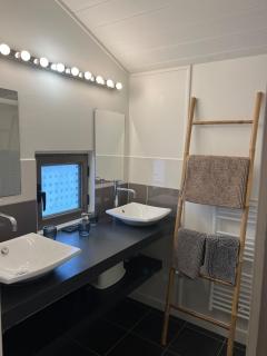 Villa am Meer mit Komfort privates Hallen Schwimmbad und Jacuzzi - 2