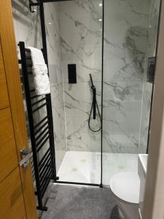 1 Bed Apartment within London - Londra - 2