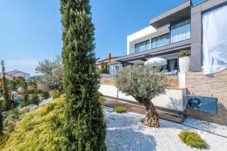 Luxurious and Stylish Villa With Pool & Jacuzzi - Crikvenica - 6