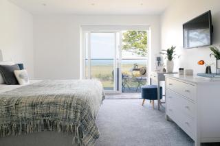 Y Nyth By Birch Stays , Sleeps 16 With A Hot Tub - Nefyn - 4