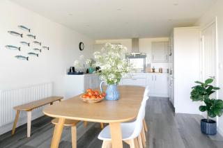 Y Nyth By Birch Stays , Sleeps 16 With A Hot Tub - Nefyn - 8
