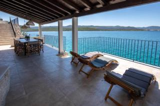 Mediterranean Villa next to Sea - Klek - 7