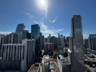 High Floor Studio Pool Gym Brickell - Miami - 3