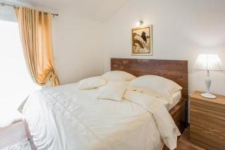 Scenic Two Bedroom Villa with Private Pool - 3