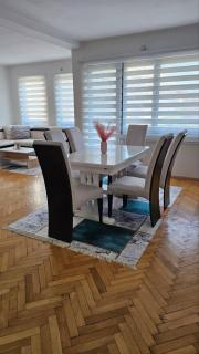 Charming 2 Bedroom Apartment in Heart of Skopje - Skopje - 3