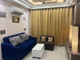 Modern Luxury Deecon Valley 2BHK Flats with Terrace View Near Neem Beach - Rishīkesh - 2