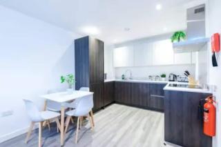 2 Bed Apartment Northern Quarter - Manchester - 4