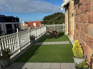 Elegant Historic Apartment - Mossel Bay - 3