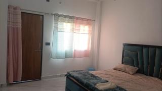 HotoHomeStayG2 - Varanasi - 2