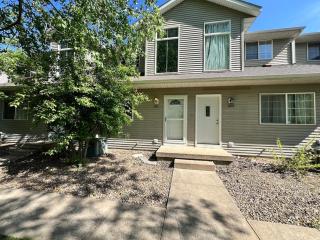 North Liberty Townhouse - 5