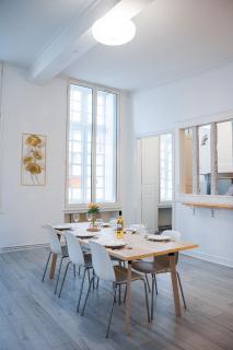 Wonderhost, volumes incroyables & chambre Royale - Pau - 7