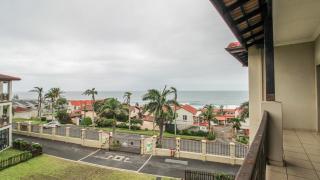 Topanga 51 - Uvongo Beach - 1