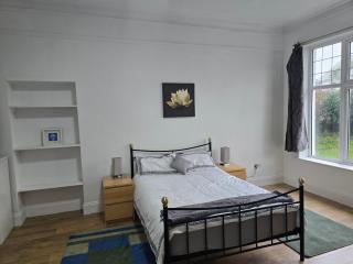 12 Gyllyngvase Terrace - 9