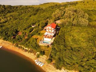 Pensiunea Belvedere Cincis - 0