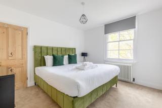 Sleek 4BD Skyline Flat Heart of Hackney - Londra - 9