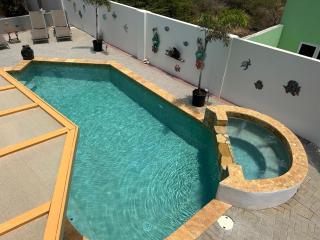 Paradera Palms Apt 1 - Paradera - 2