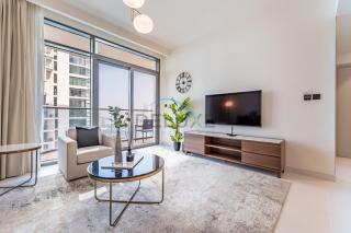 Dubai Harbour & Sea Views 1 BR Near Key Landmarks, Marina Vista T1, Emaar Beachfront by Deluxe Holiday Homes - 0