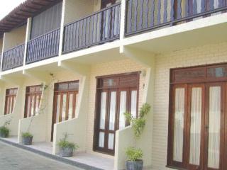 Cabo Frio - Peró - casa em condomínio com piscina e área de lazer, próximo das praias - Cabo Frío - 1