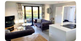 Luxury 2 bed home - 7