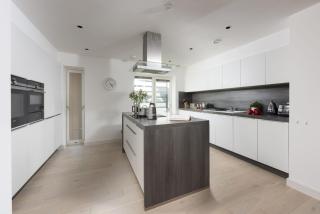 Solstice Beach House, Newquay - 2