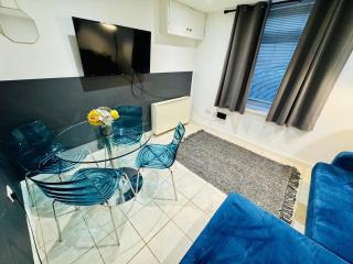 2 Double Bedrooms-Terraced home - Oxford - 4