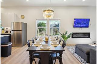 Blissful 5BR3BA Haven Near Riverwalk Downtown - 4