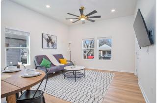 Feel Chill and Enjoy 4BR3BA Near Fun Riverwalk - 5