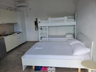 Luigi s Fairyview Apartment - Sarandë - 9