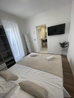 Primus Štrbić - Ploče (Porto Tolero) - 7