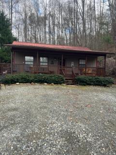 Blue Mist Mountain Retreat - 0