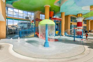 Splash Beach Resort by Panhandle Getaways - Panama City Beach - 3