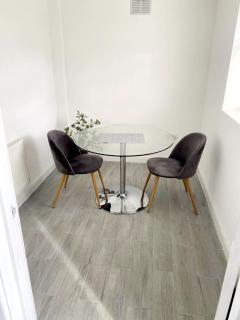 S Gravesend 1 Bed Flat 2 Min Walk STN-Town Centre - Gravesend - 1