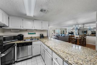 Holiday Surf and Racquet Unit 317 - Destin - 8