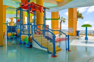Splash Beach Resort by Panhandle Getaways - 4