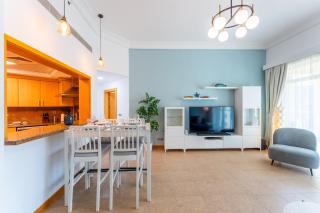 2 bed plus maids in Abu Keibal 1 shoerline by PK H - 6