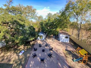 2-House Retreat for Big Groups-Fire Pit-Pets OK - Austin - 2