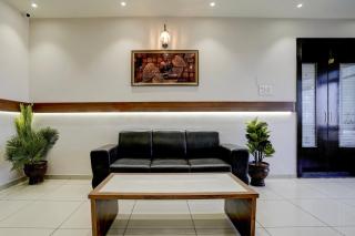 Hotel DH - Vadodara - 8