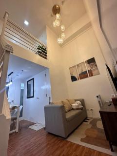 2 BR 2 Bath Condo with Netflix and Karaoke near MRT EDSA - Manila - 7