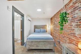 Chic Downtown Condo in Knoxville's Old City - Knoxville - 2