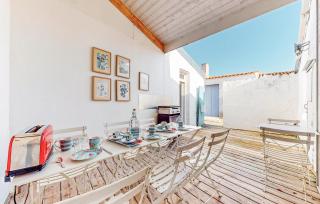 Gorgeous Home In Saint-Denis-Doléron - Saint-Denis-dʼOléron - 9